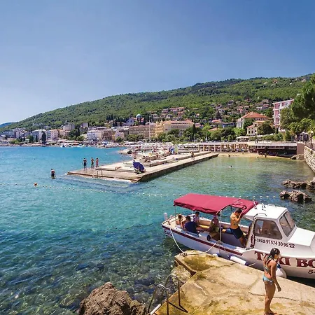 Apartment 2 Bedroom Pet Friendly In Kolavici